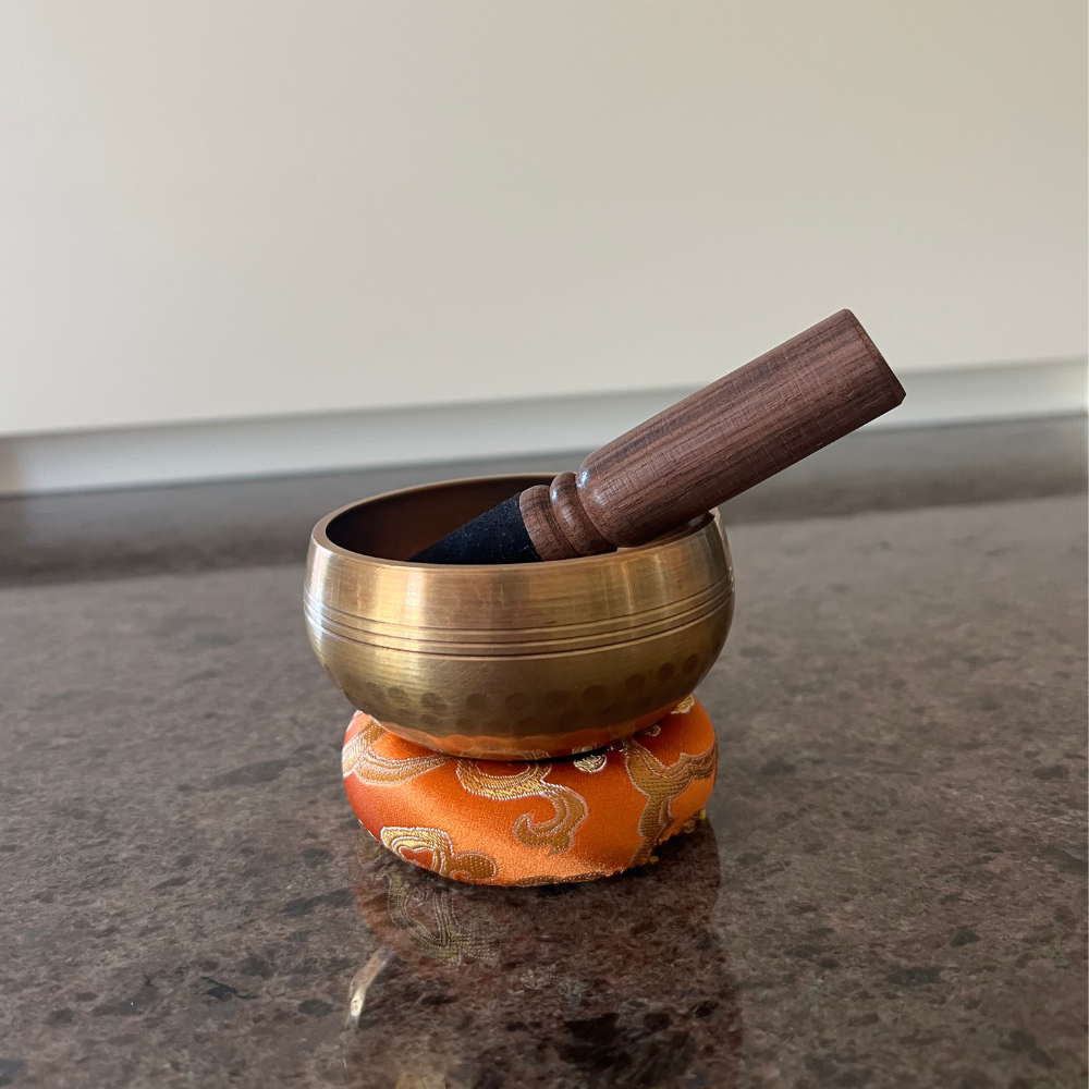 Tibetan Singing Bowl Set — Meditation Singing Bowl for Yoga, Chakra Healing, Mindfulness, and Stress Relief